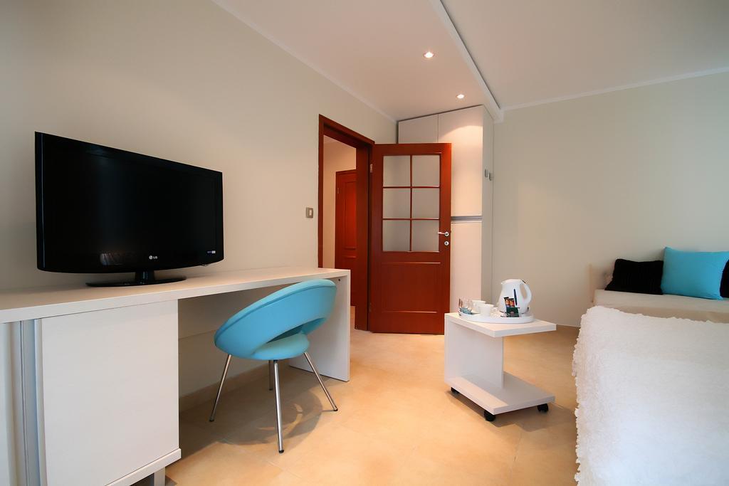 Domador Rooms & Apartments Bečići Esterno foto