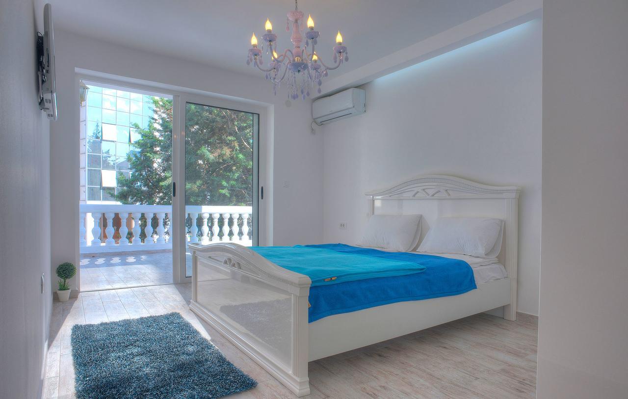 Domador Rooms & Apartments Bečići Esterno foto